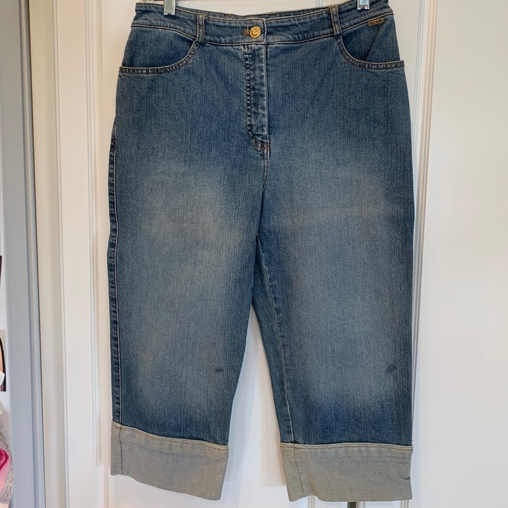 St. John Sport Pedal Pusher Capri Jeans